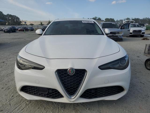  ALFA ROMEO GIULIA 2018 Biały