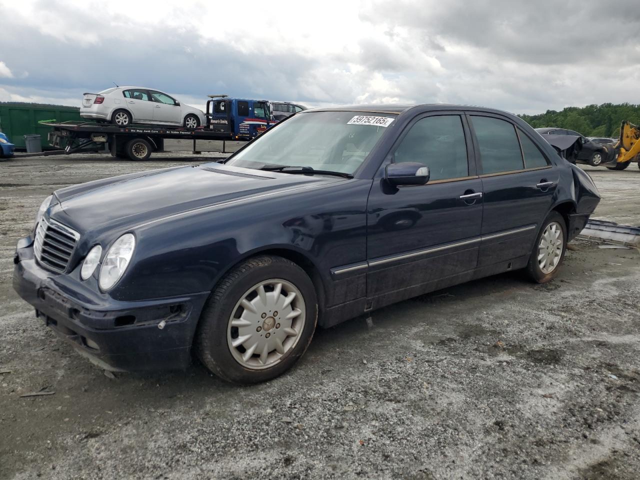 2001 Mercedes-Benz E 320