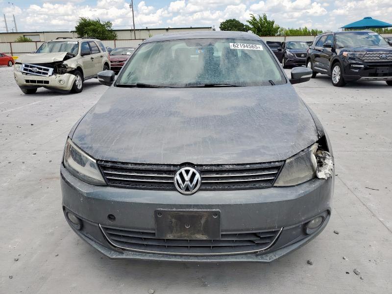  VOLKSWAGEN JETTA 2012 Серый