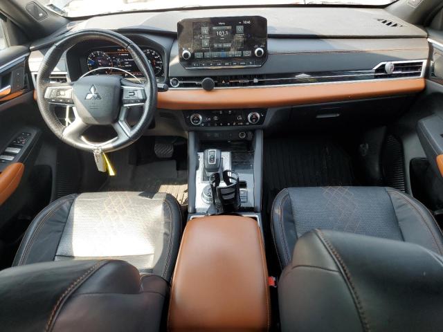  MITSUBISHI OUTLANDER 2022 Black