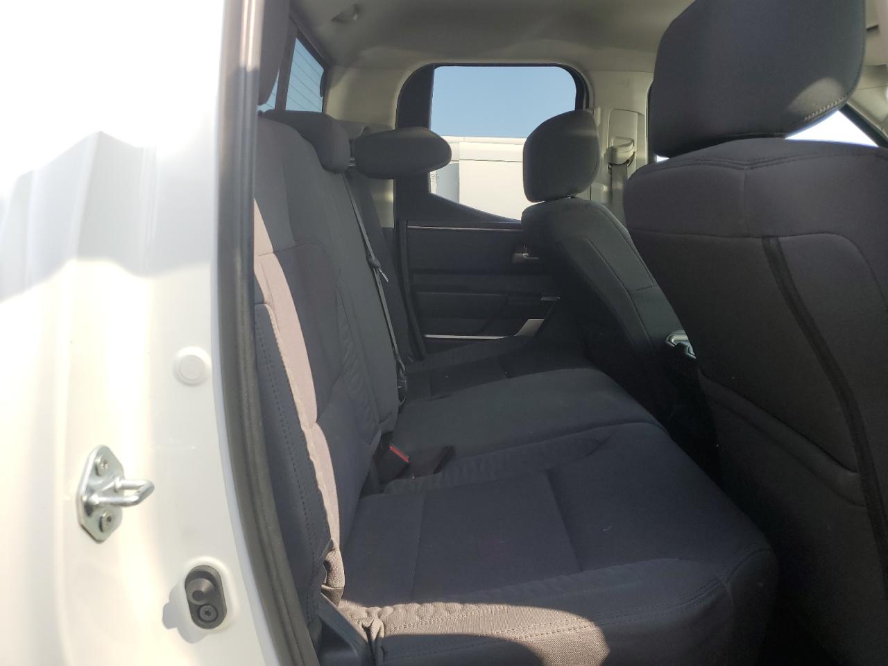 2022 Toyota Tundra Double Cab Sr VIN: 5TFLA5DA9NX035452 Lot: 58351745