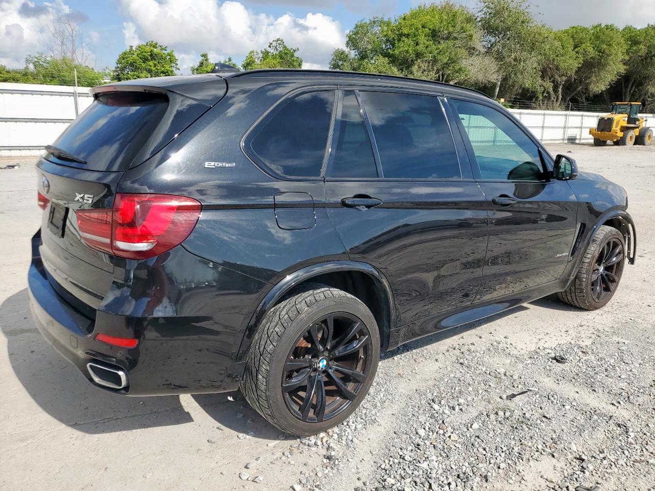 BMW X5 2018 VIN 5UXKT0C51J0W00419 фото 3