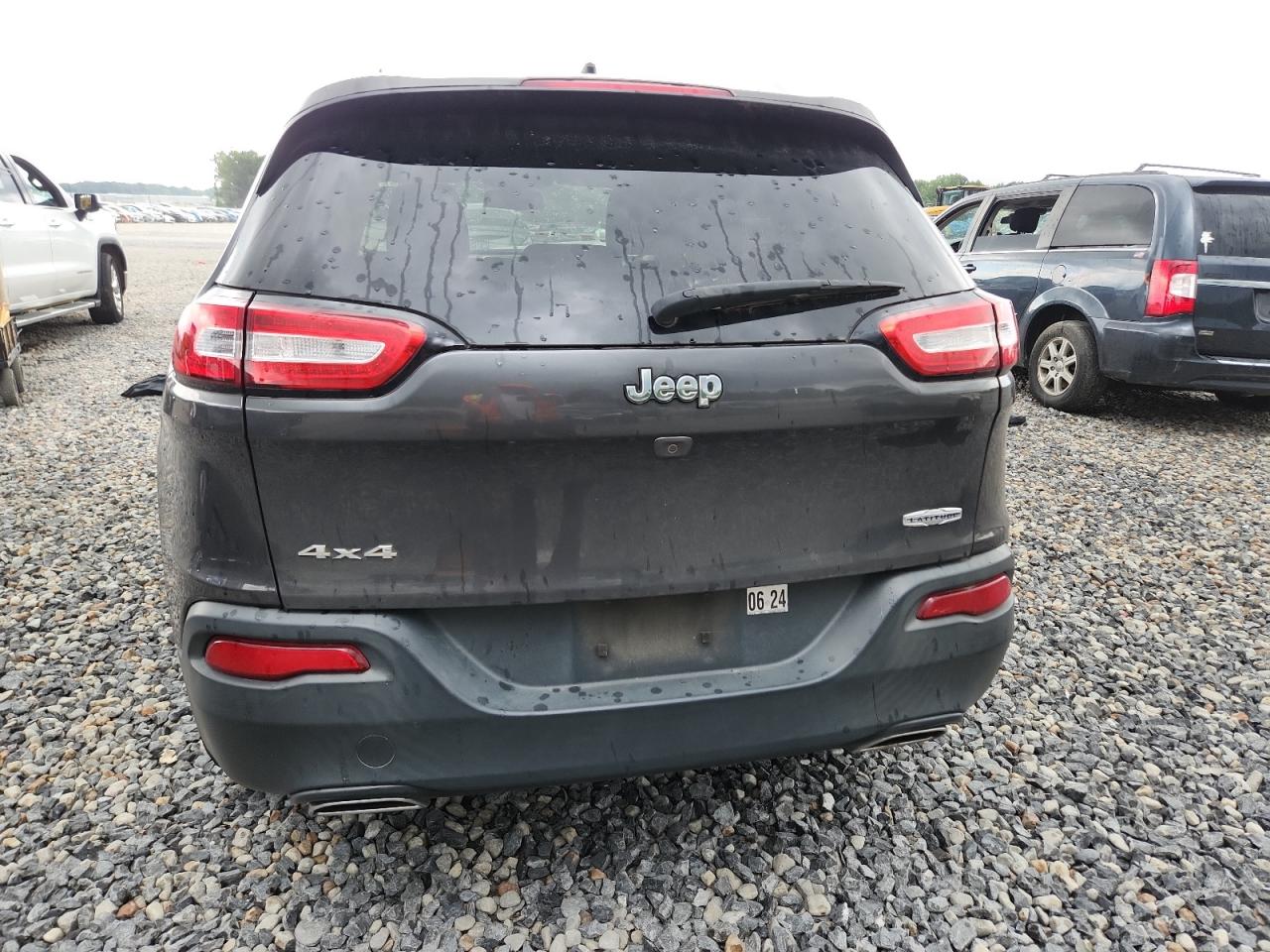 2015 Jeep Cherokee Latitude VIN: 1C4PJMCS7FW757967 Lot: 62706855