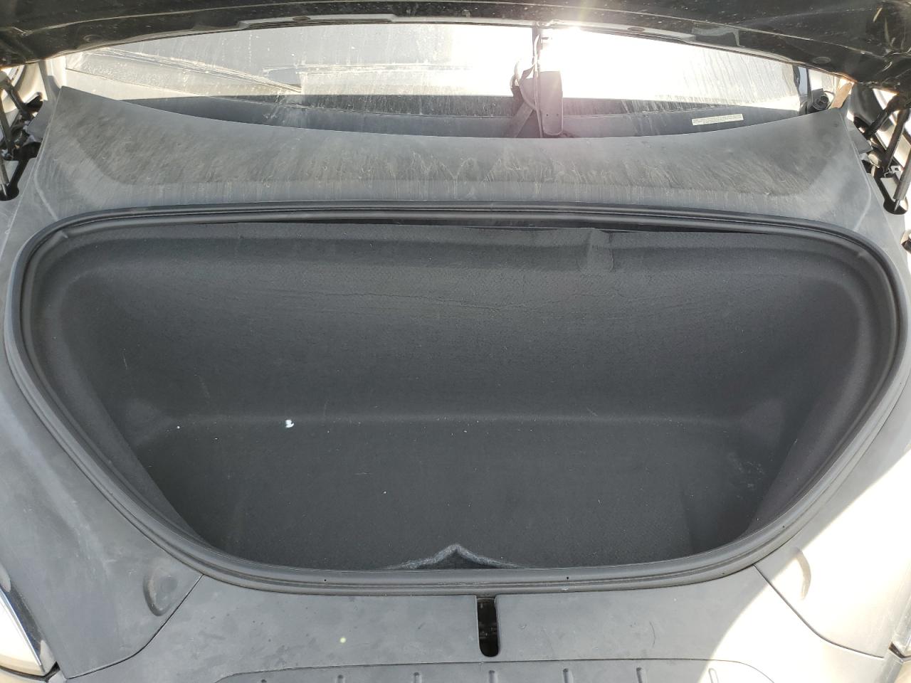 2020 Tesla Model X VIN: 5YJXCBE25LF235110 Lot: 61850045