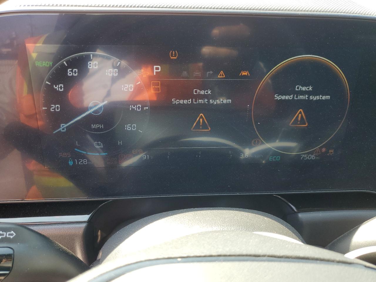 2024 Kia Niro Wind VIN: KNDCR3L15R5120529 Lot: 62449855