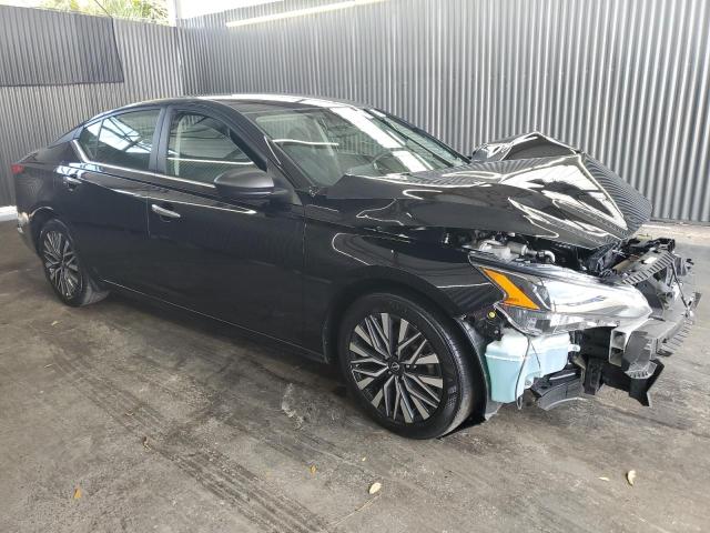  NISSAN ALTIMA 2024 Czarny