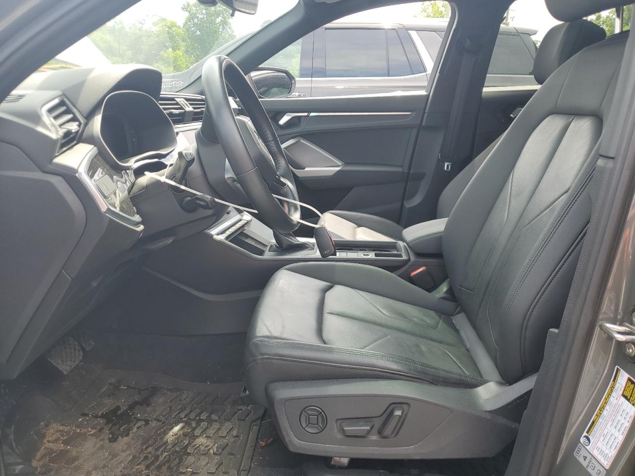 2020 Audi Q3 Premium VIN: WA1AECF35L1113377 Lot: 62386935