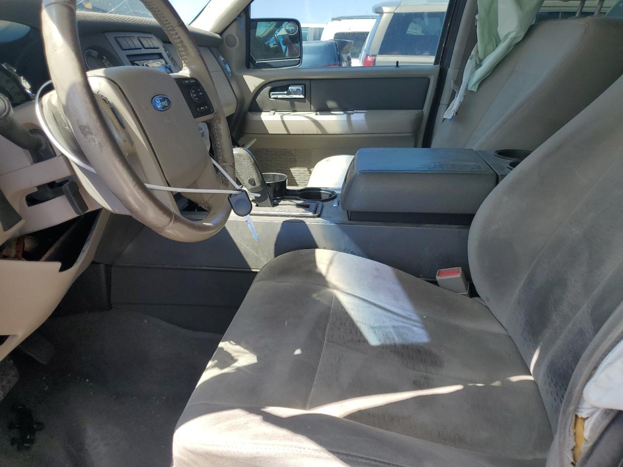 2011 Ford Expedition El Xlt VIN: 1FMJK1J54BEF18810 Lot: 61645545