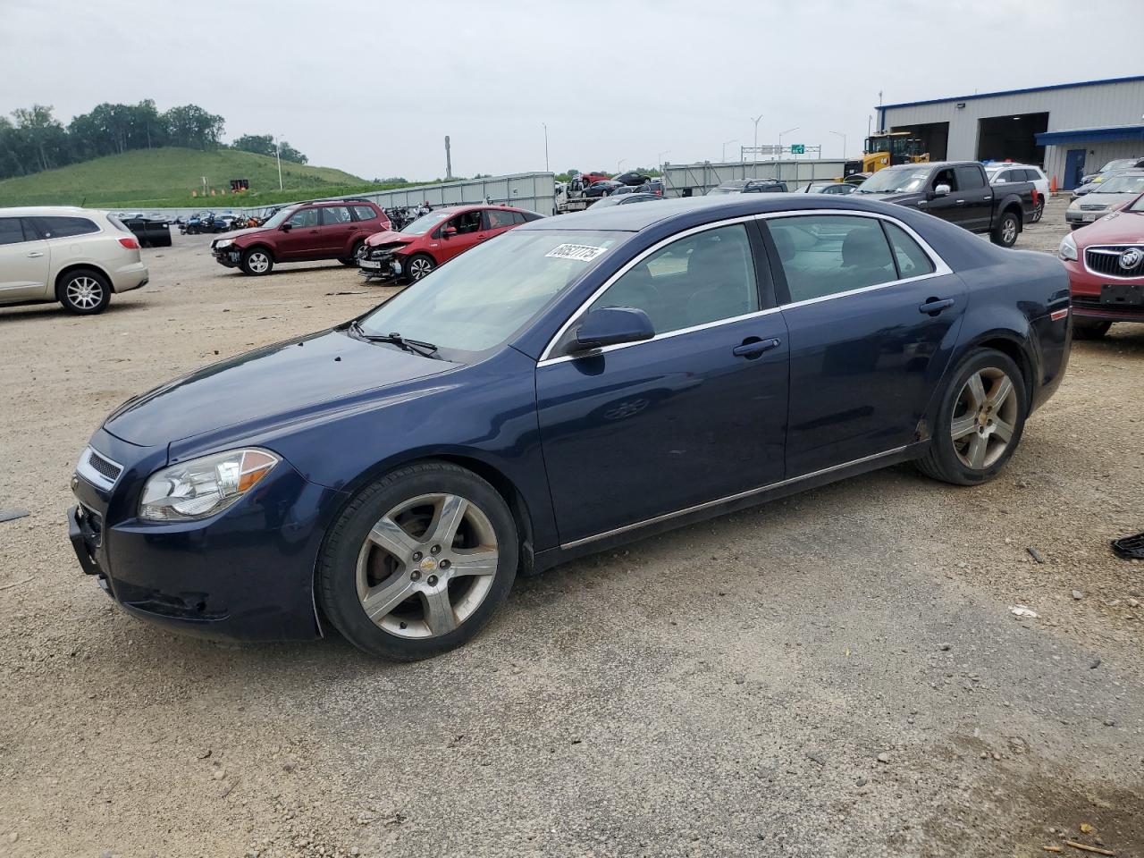 2011 Chevrolet Malibu 2Lt for Sale in Mcfarland, WI - Front End