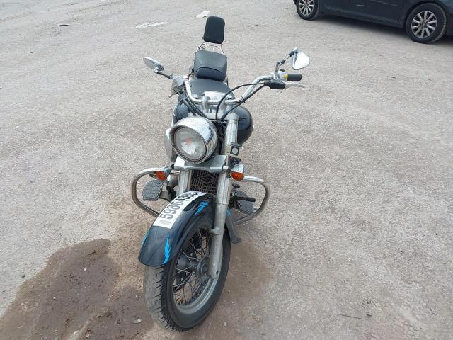 2013 SUZUKI VL 800 L2