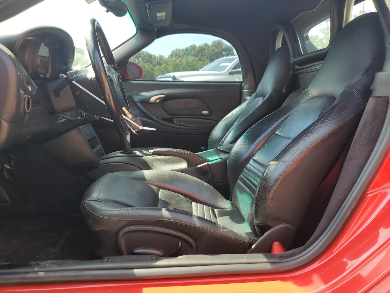 2004 Porsche Boxster VIN: WP0CA29844U621092 Lot: 60660105