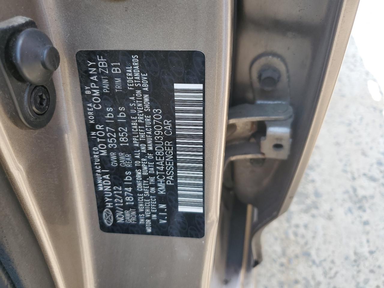 2013 Hyundai Accent Gls VIN: KMHCT4AE8DU390703 Lot: 62887615