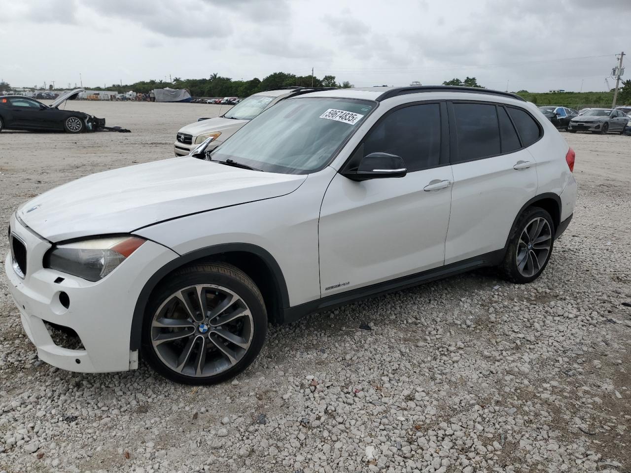 2013 BMW X1 Sdrive28I WBAVM1C57DVW43751 photo #1