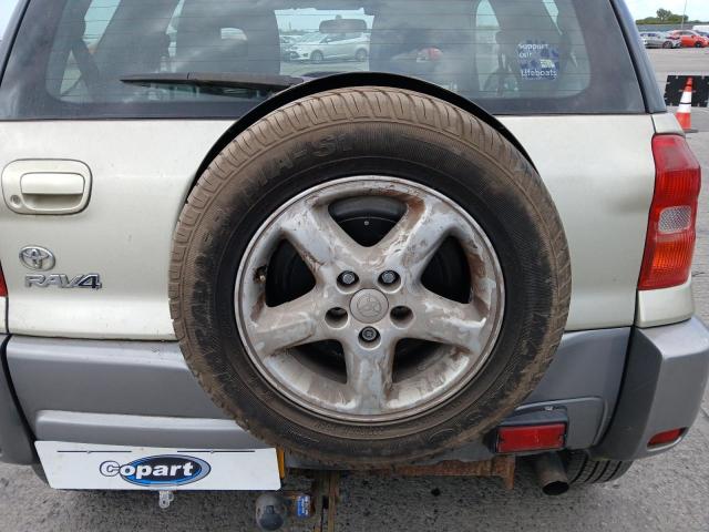 2003 TOYOTA RAV4 NRG V