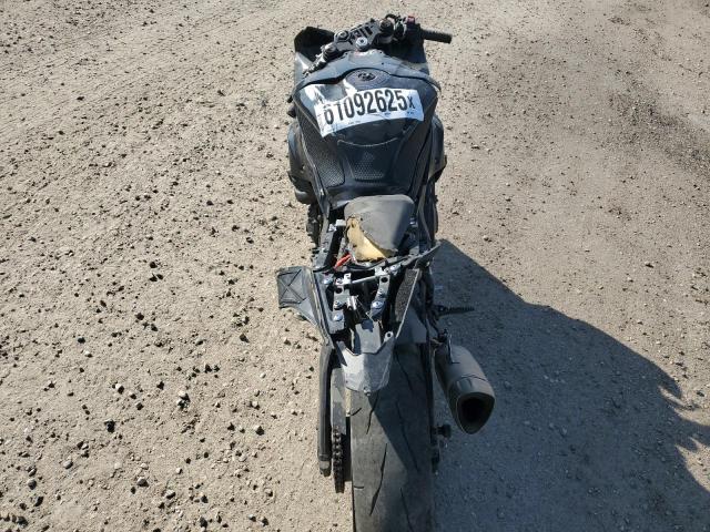  YAMAHA YZF1000 2020 Чорний