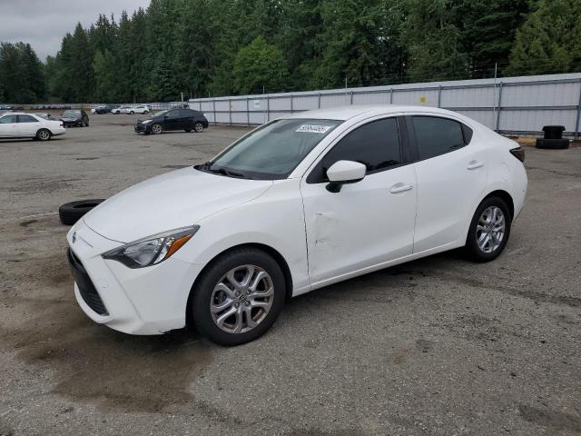 Седани TOYOTA SCION 2016 Білий