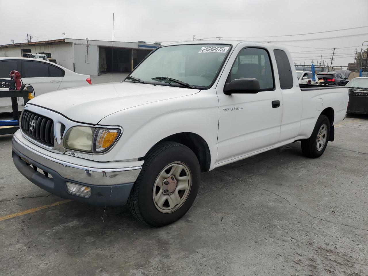 2003 Toyota Tacoma Xtracab for Sale in Sun Valley, CA - Side