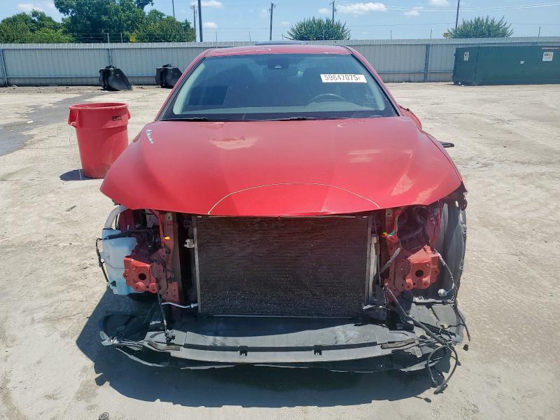  TOYOTA CAMRY 2019 Красный