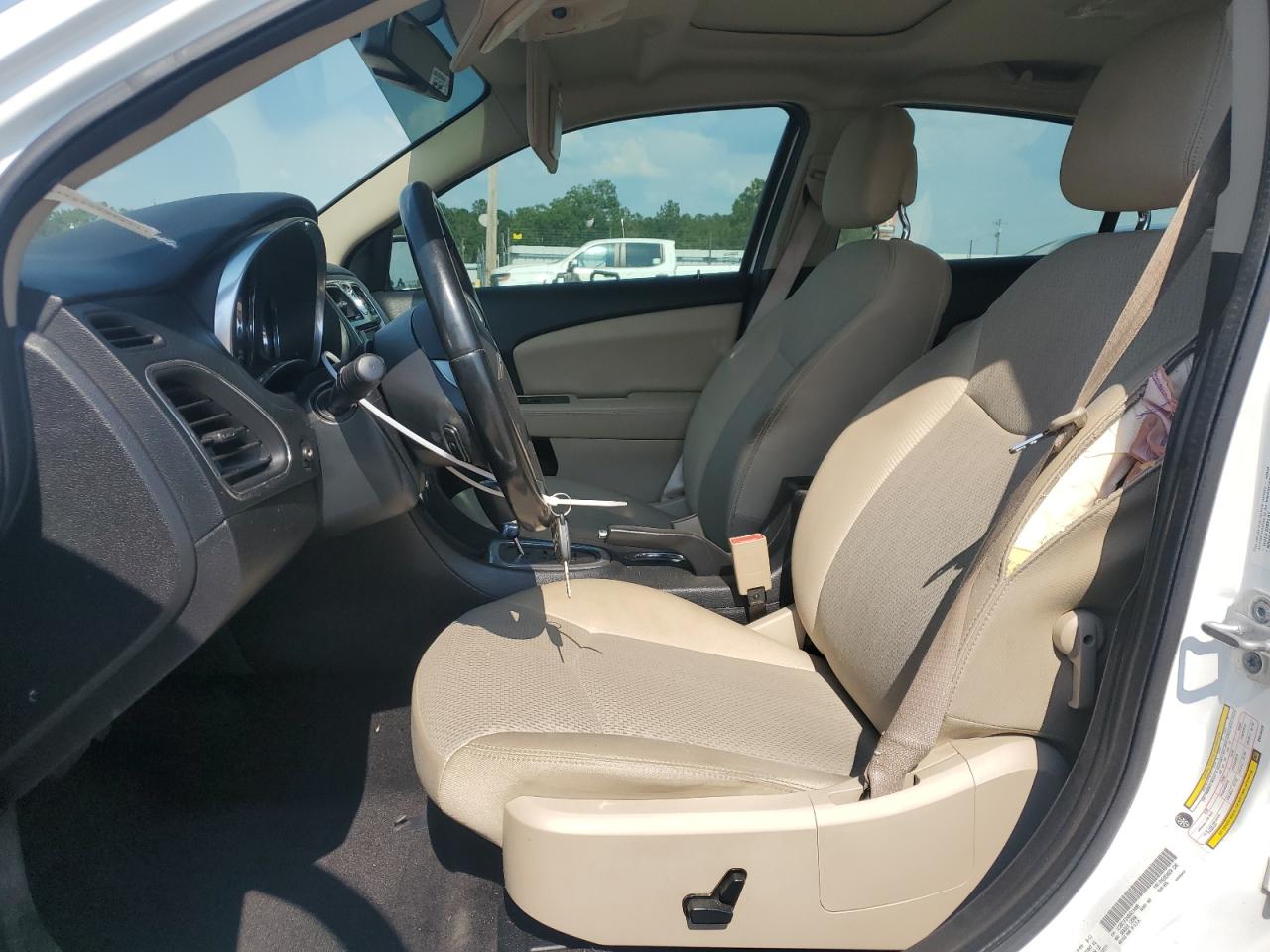 2011 Chrysler 200 Touring VIN: 1C3BC1FG4BN614408 Lot: 62422275