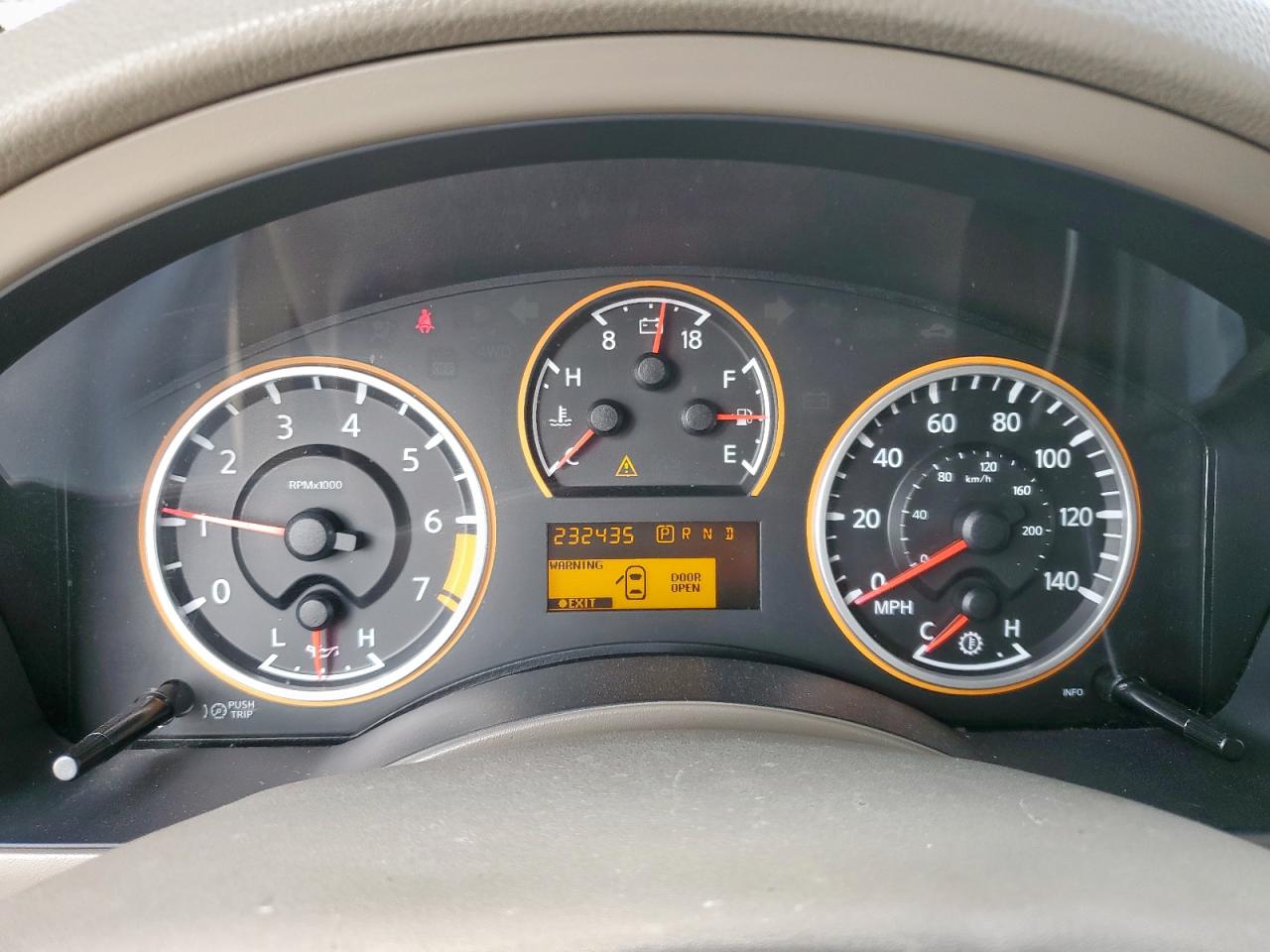 2011 Nissan Armada Sv VIN: 5N1BA0ND1BN609813 Lot: 62353995
