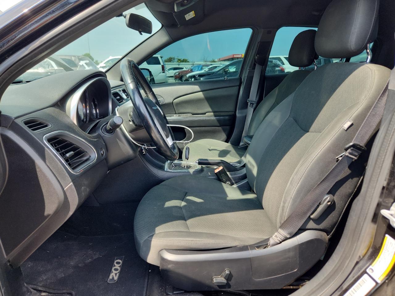 2011 Chrysler 200 Touring VIN: 1C3BC1FG3BN603593 Lot: 61778415