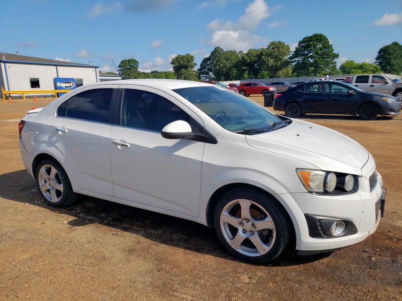  CHEVROLET SONIC 2014 Белый