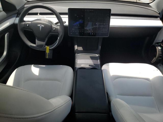  TESLA MODEL 3 2022 Белый