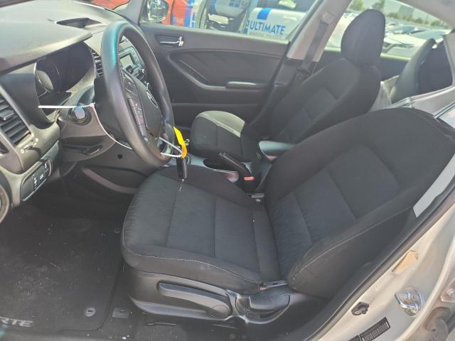  KIA FORTE 2016 Srebrny