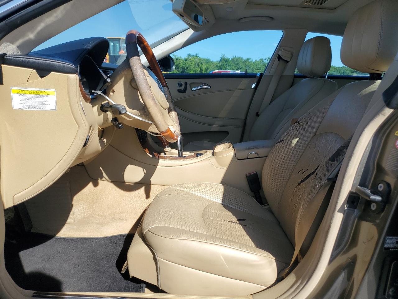 2008 Mercedes-Benz Cls 550 VIN: WDDDJ72X28A135283 Lot: 61393255