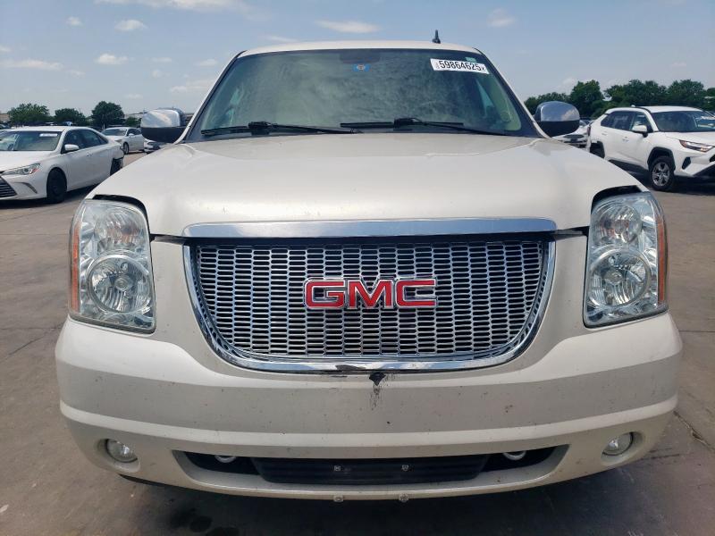  GMC YUKON 2013 White