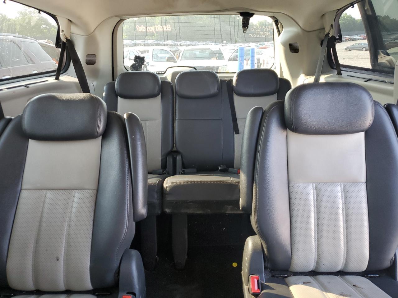 2010 Chrysler Town & Country Touring VIN: 2A4RR5DX4AR290830 Lot: 59091095