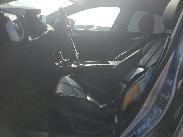  MAZDA 3 2018 Silver