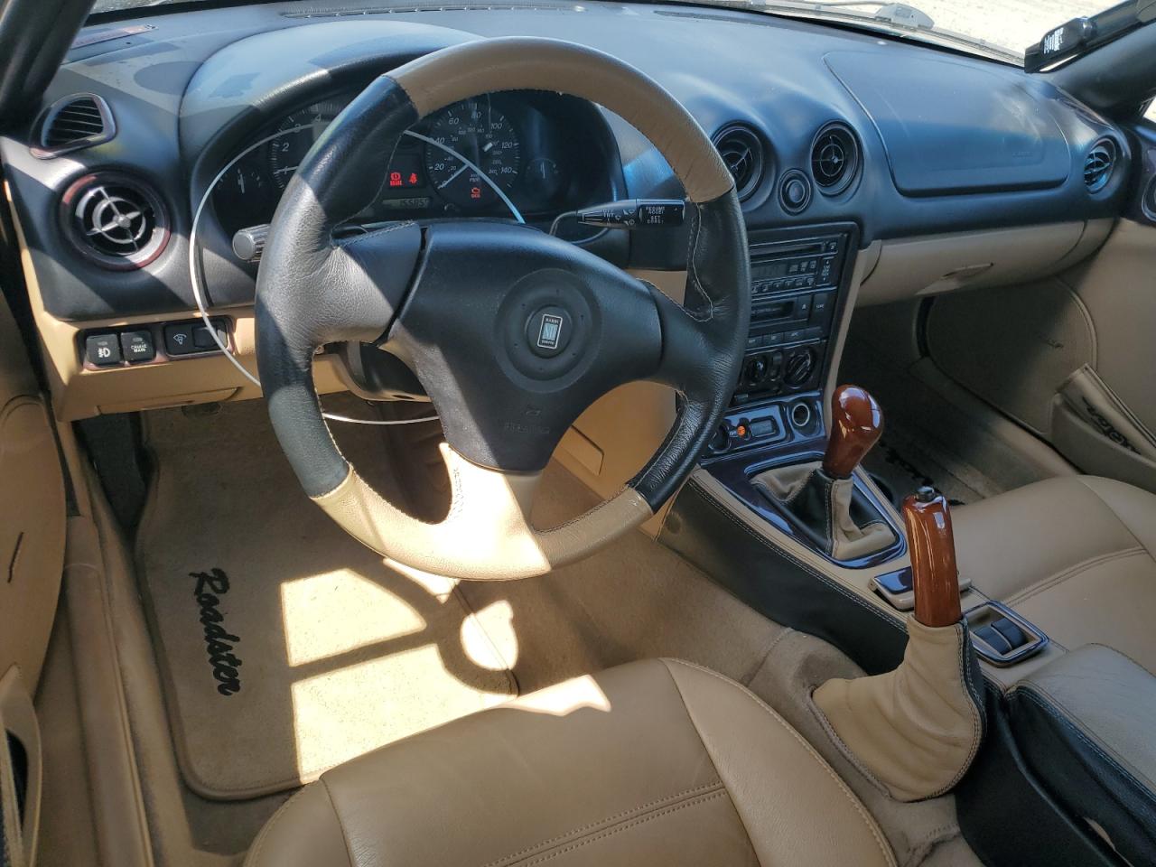 1999 Mazda Mx-5 Miata VIN: JM1NB3533X0130160 Lot: 62560495