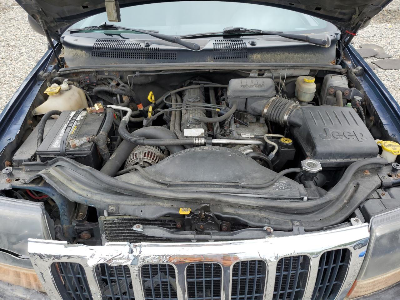 2000 Jeep Grand Cherokee Laredo VIN: 1J4GW48S8YC355982 Lot: 61411875