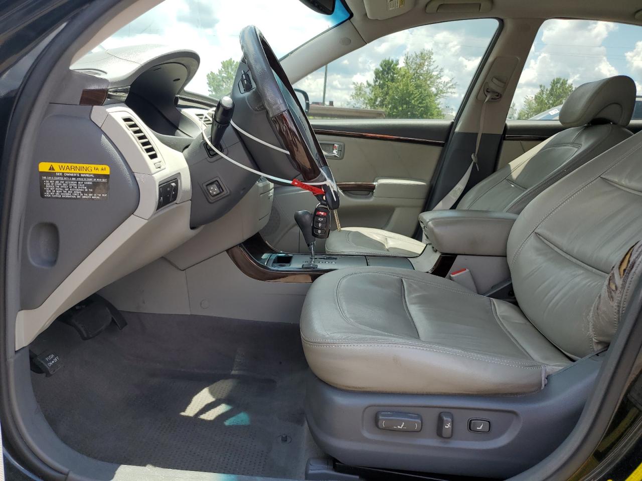 2009 Hyundai Azera Se VIN: KMHFC46FX9A381167 Lot: 61723195