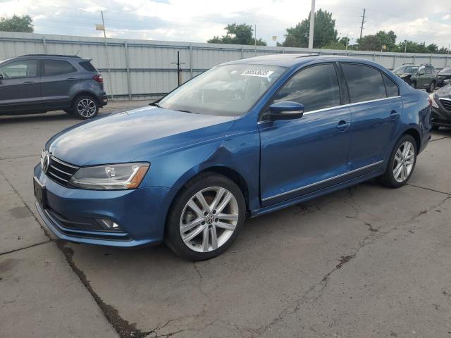 VOLKSWAGEN JETTA 2017 Синий