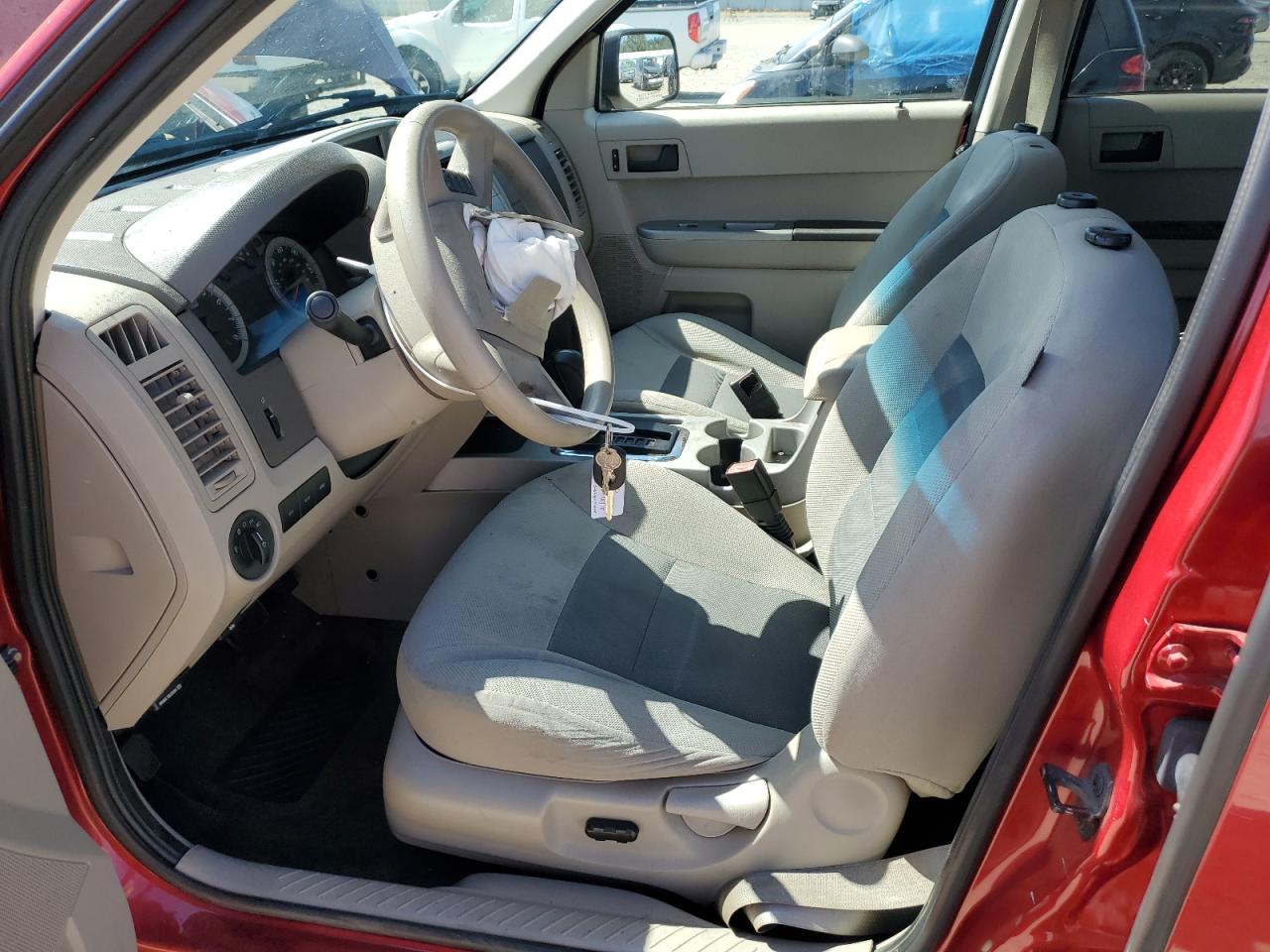 2008 Ford Escape Xlt VIN: 1FMCU931X8KC63568 Lot: 60337275