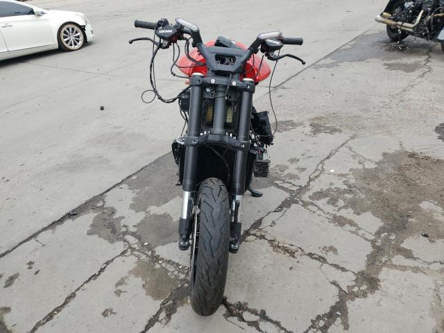  DUCATI DIAVEL V4 2023 Красный