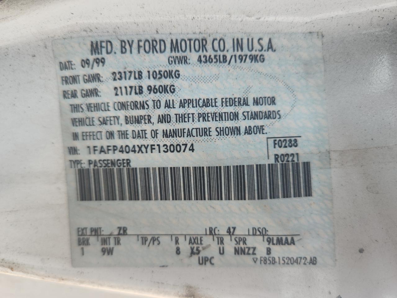 2000 Ford Mustang VIN: 1FAFP404XYF130074 Lot: 60874945