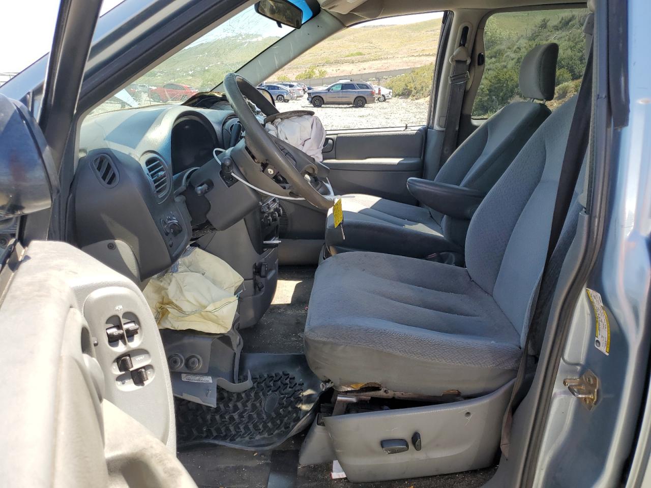 2005 Dodge Grand Caravan Se VIN: 1D4GP24RX5B384267 Lot: 59364325