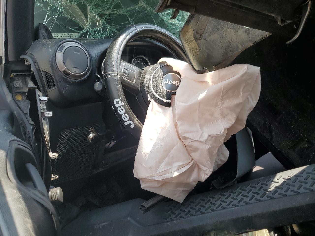 2013 Jeep Wrangler Sport VIN: 1C4AJWAG0DL696928 Lot: 60822915