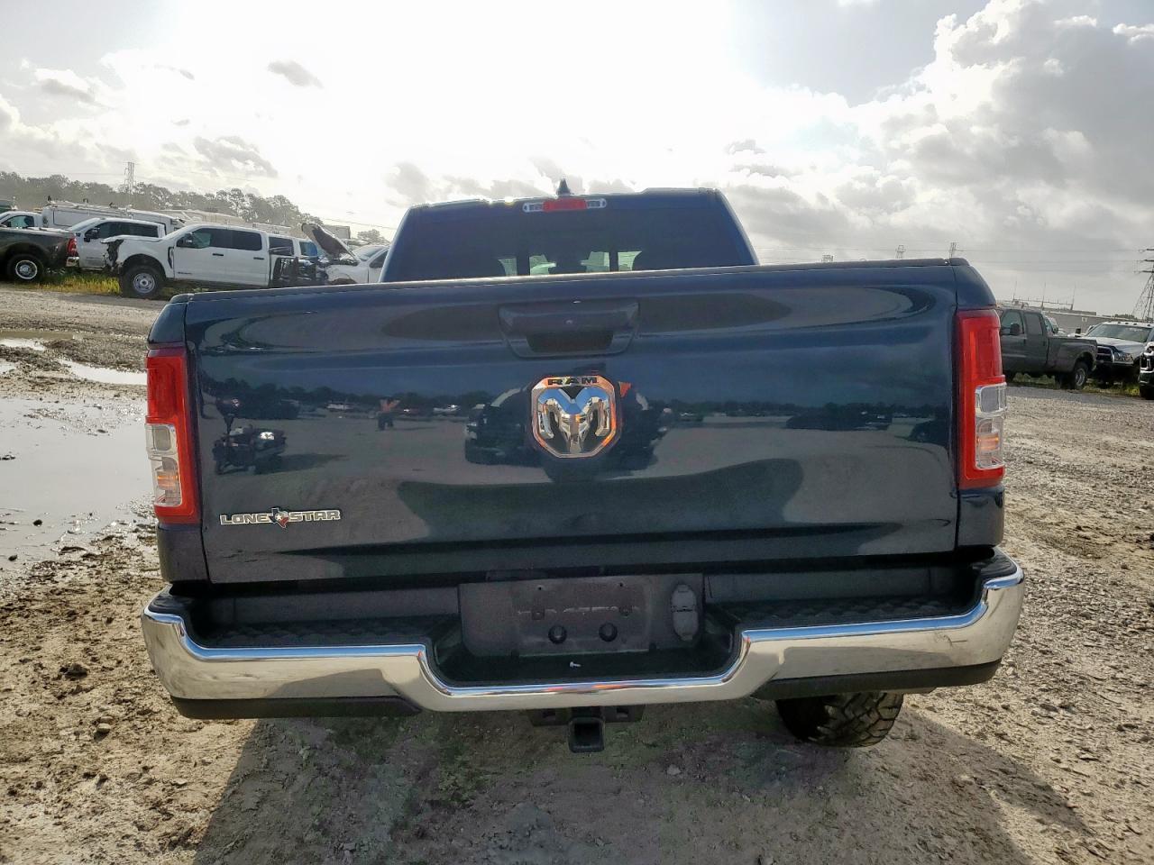 2022 Ram 1500 Big Horn/Lone Star VIN: 1C6RREBG9NN372877 Lot: 61296125