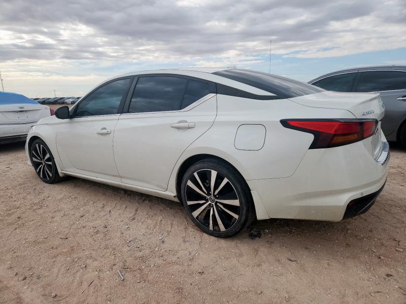  NISSAN ALTIMA 2022 Biały