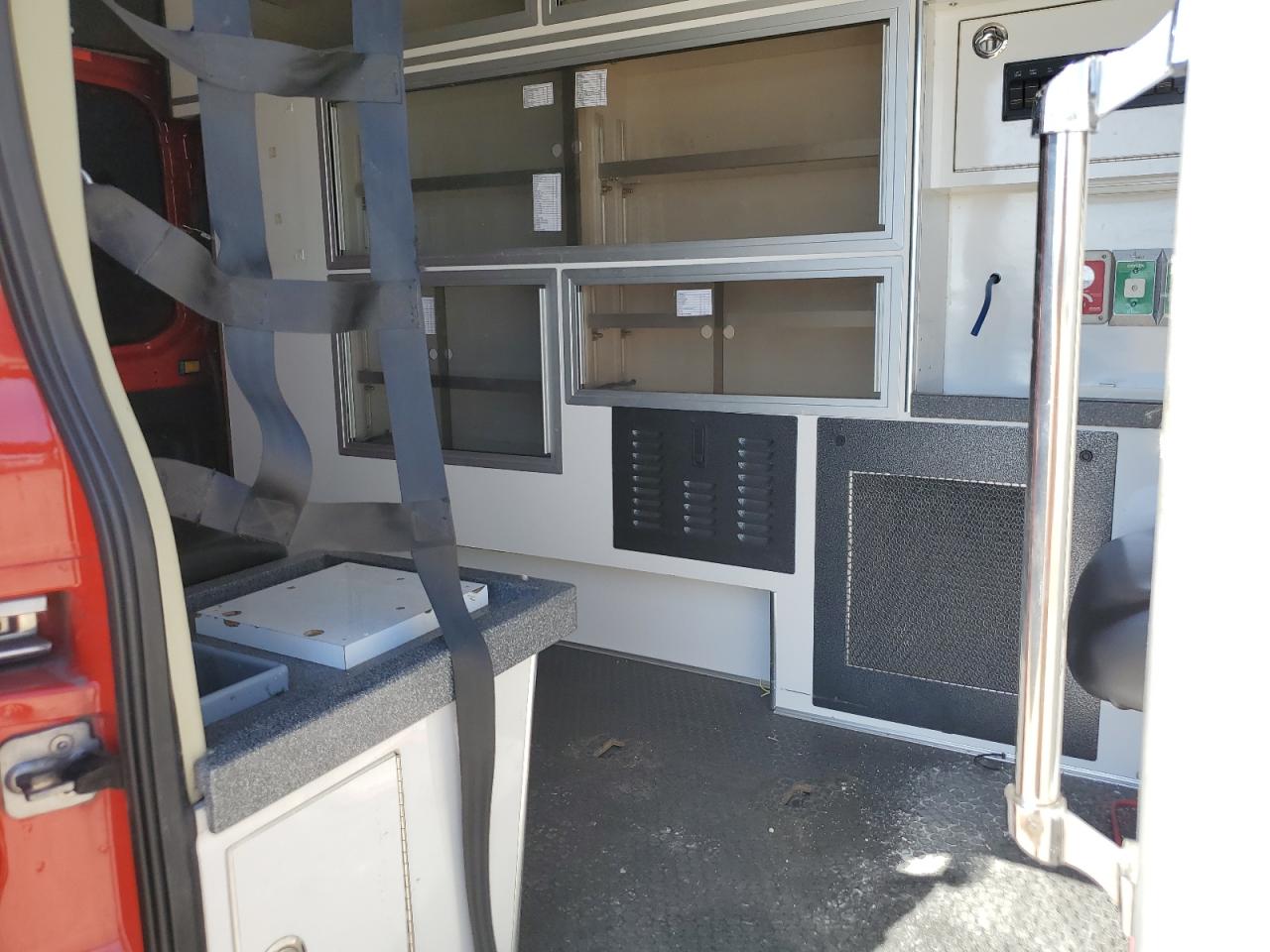 2018 Ford Transit T-250 VIN: 1FDYR2CM1JKA92949 Lot: 60888425