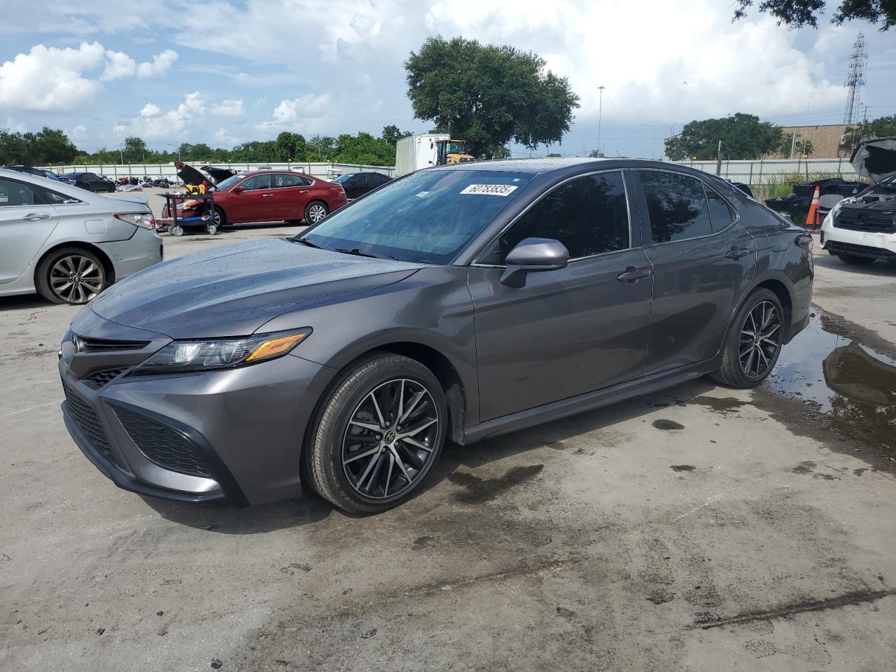 2021 Toyota Camry Se for Sale in Orlando, FL - Side