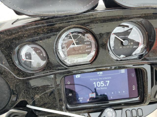  HARLEY-DAVIDSON FL 2021 Чорний