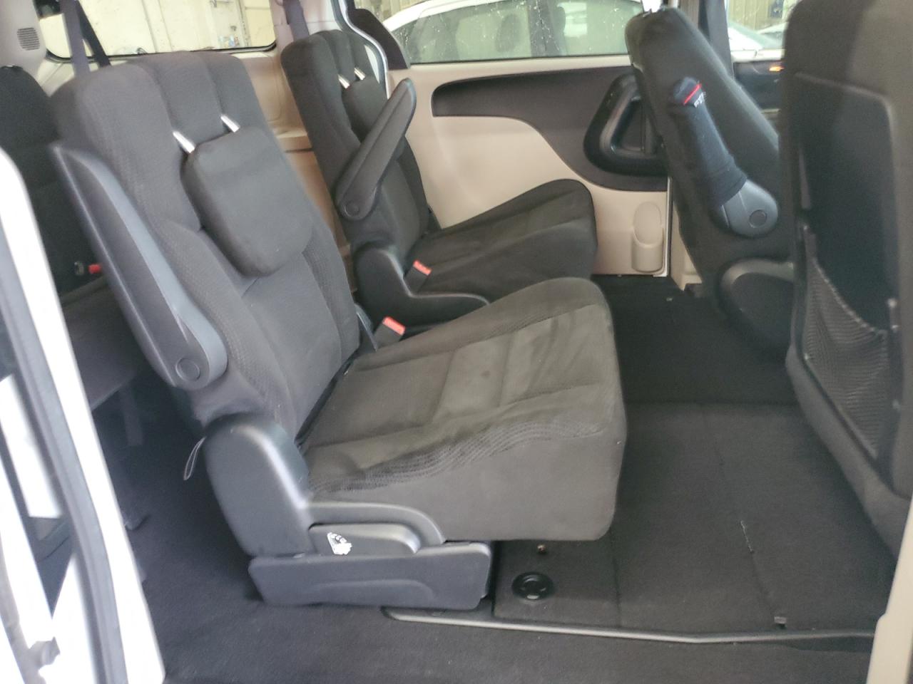2017 Dodge Grand Caravan Se VIN: 2C4RDGBG2HR588659 Lot: 61595425