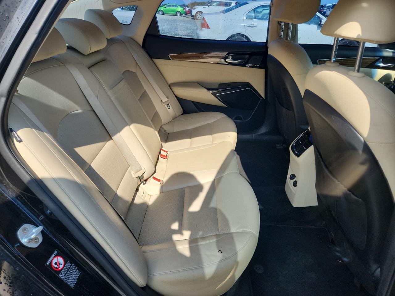 2017 Kia Cadenza Premium VIN: KNALC4J12H5080979 Lot: 60990875