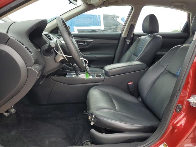  NISSAN ALTIMA 2018 Czerwony