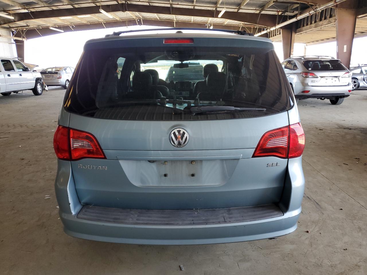 2009 Volkswagen Routan Sel VIN: 2V8HW54X29R608289 Lot: 62411015